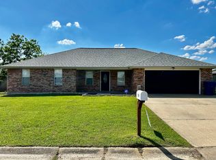 1809 Briarwood St, Deridder, LA 70634