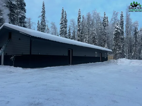 2323 Redstone Rd, North Pole, AK 99705