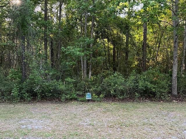 1st image of 21 Lighthouse Cir