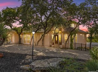 15 Falls Ter, Boerne, TX 78015