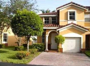 11432 NW 43rd Ter, Doral, FL 33178