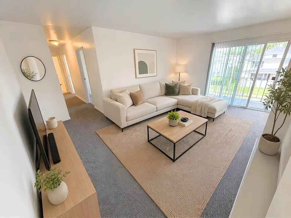 121 W William St #301