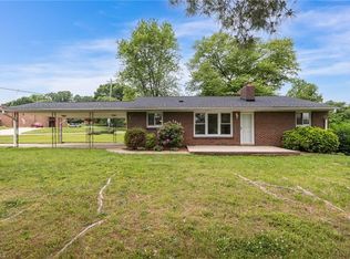 2846 Old Salisbury Rd, Winston Salem, NC 27127