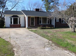 109 Camellia Dr, Anderson, SC 29625