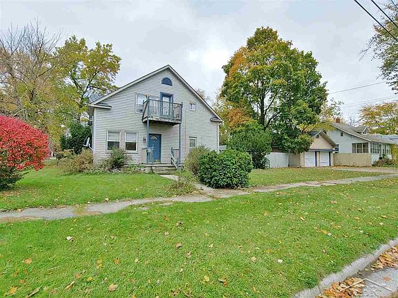 3rd image of 321 S Andre St
