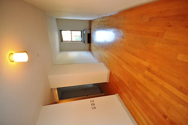 Rented by Corcoran | media 23