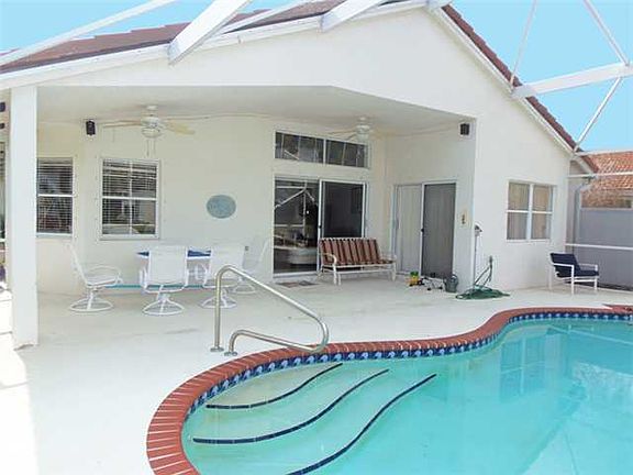 3rd image of 3588 Miramontes Cir
