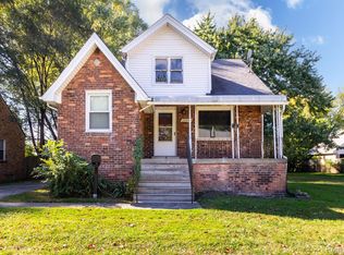 20867 Behrendt Ave, Warren, MI 48091