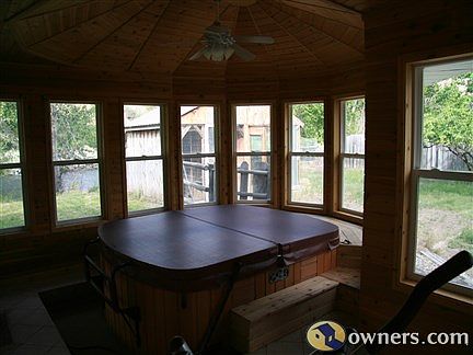 Hot tub room