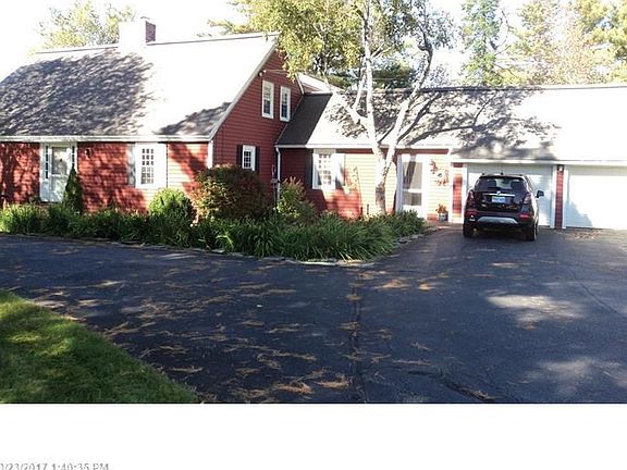 5th image of 6 Cherry Hill Dr