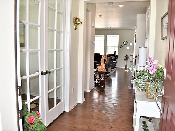 5th image of 14757 Vienna Cir