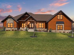 815 Forest View, Saddlebrooke, MO 65630