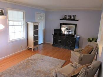 3rd image of 4388 Lake Ivanhoe Dr