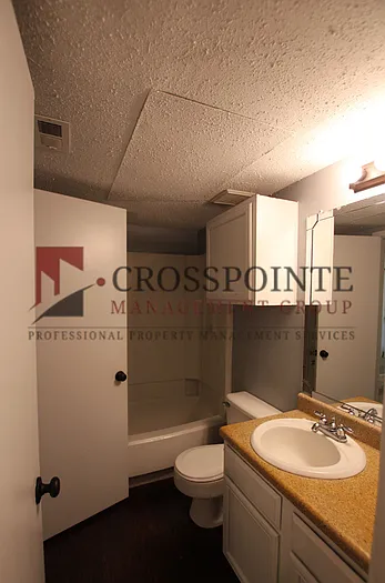 420 W Heritage Dr #110 — Photo 36