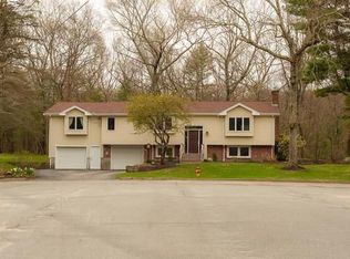 10 Spruce Way, Sharon, MA 02067