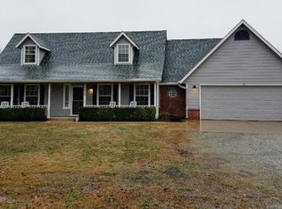 10952 E Weston Ln, Claremore, OK 74019