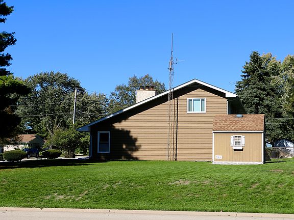 5th image of 1130 Monticello Dr