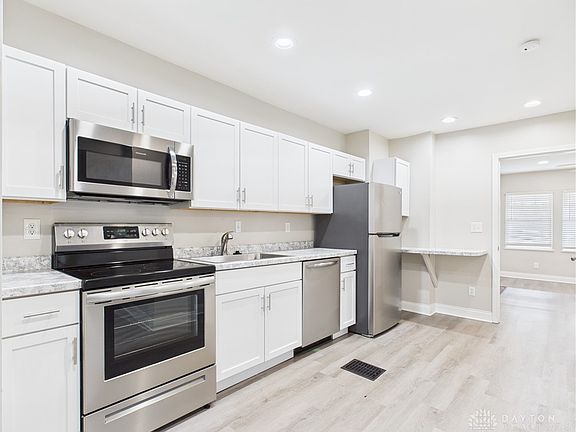 5th image of 4121 S Dixie Dr #1