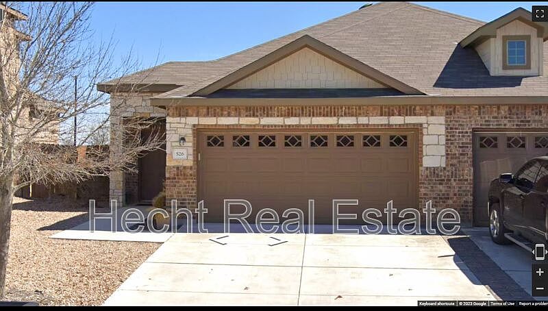 1st image of 526 Creekside Cir