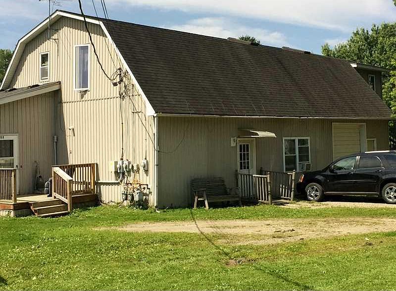 1st image of 14 Willow St #16