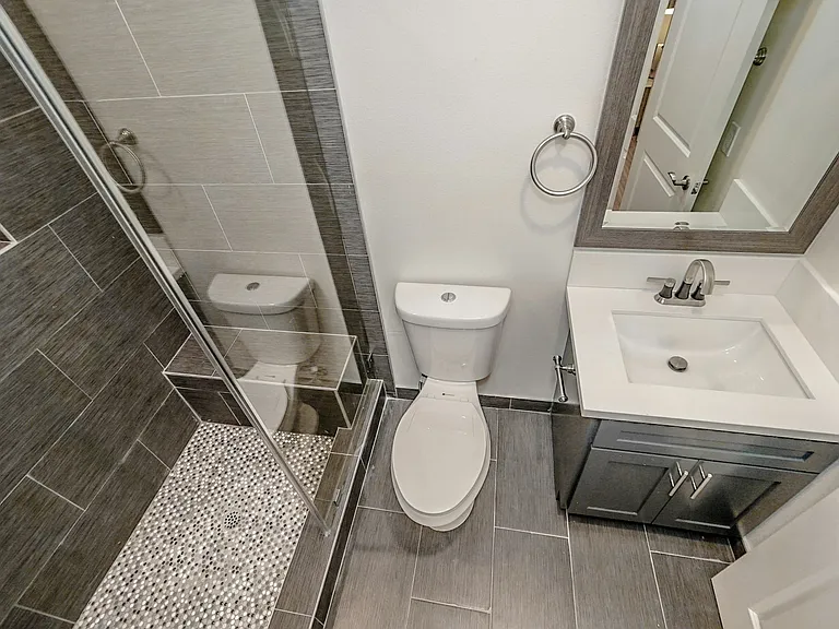 4508 Esmeralda St #1/2 — Photo 19