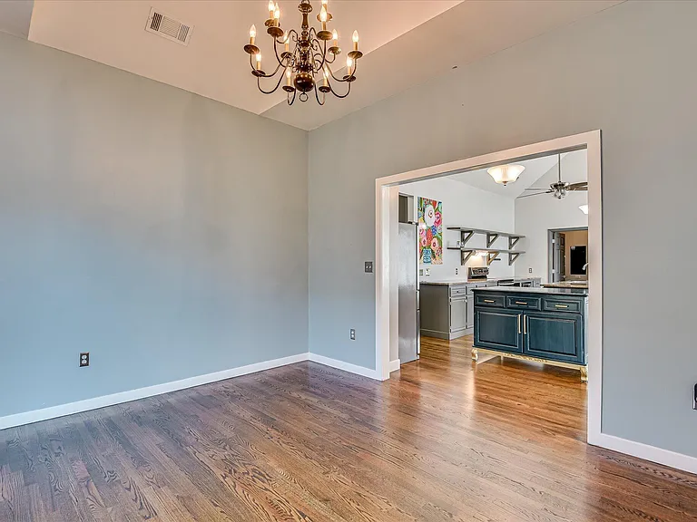 133 Sweet Gum Ln — Photo 18