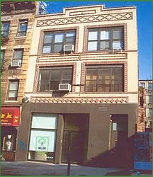 32 Orchard Street in Chinatown