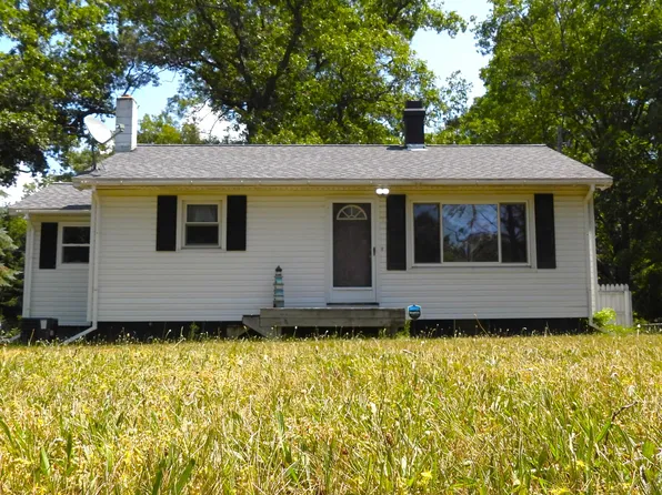 2771 W Webster Rd, Montague, MI 49437
