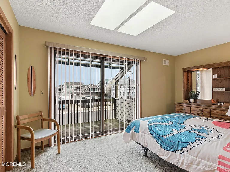 21 Brown Ave #1 — Photo 11