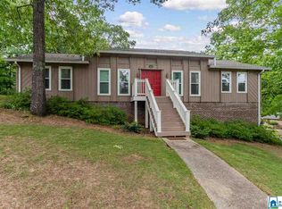 3585 Atwillher Dr, Birmingham, AL 35226