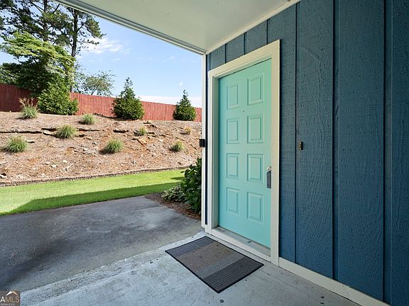4th image of 1466 Branch Dr #1466