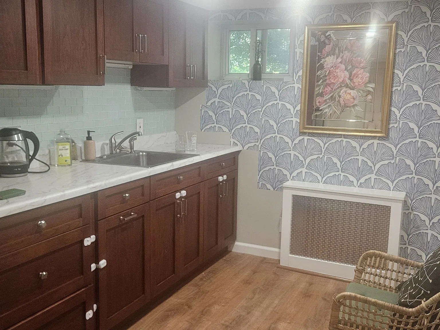 Barnwell Dr, White Plains — Photo 3