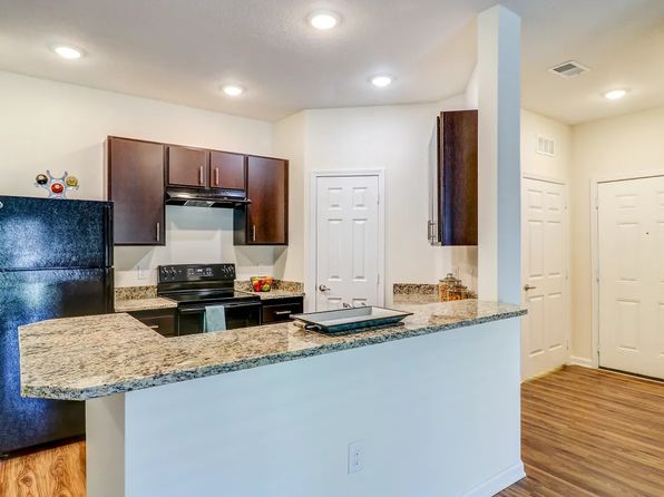 225 Duval Station Rd #437