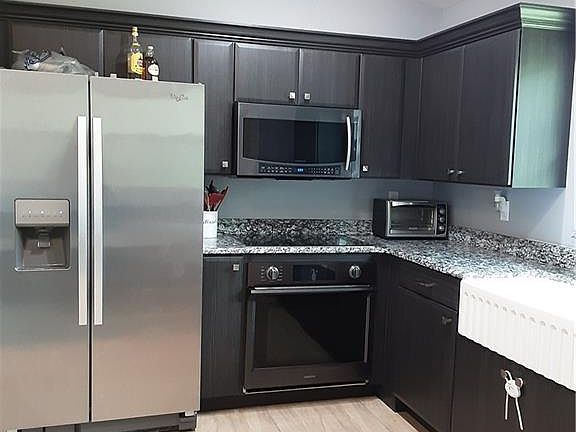 3rd image of 3208 Willin St