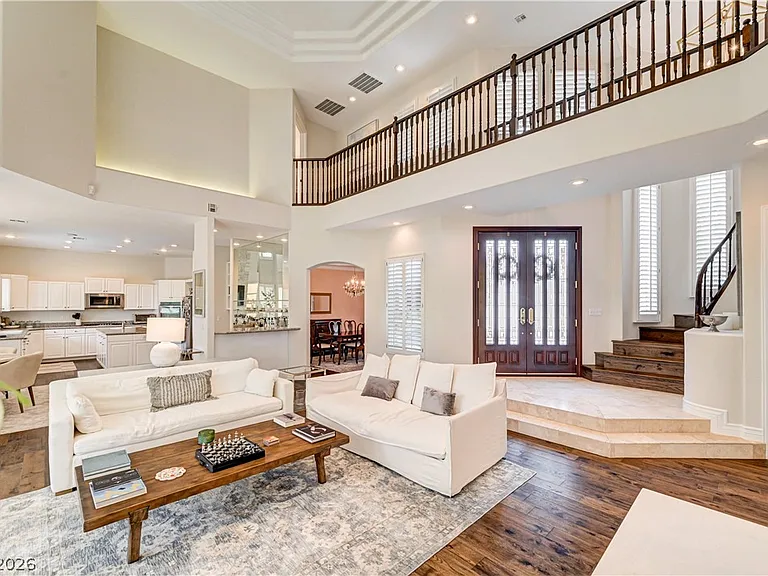8901 Robinson Ridge Dr — Photo 12