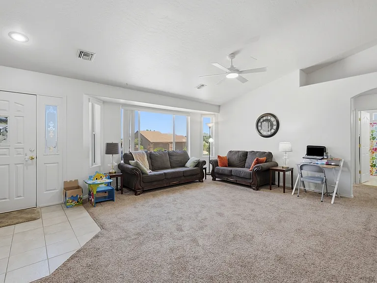 7419 E Mingus Trl — Photo 6