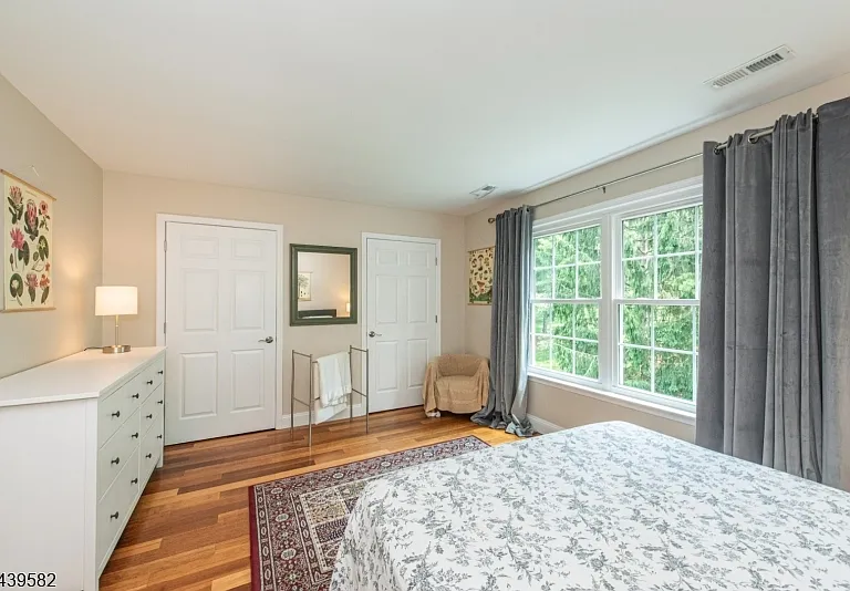 31 Cooper Ln — Photo 22
