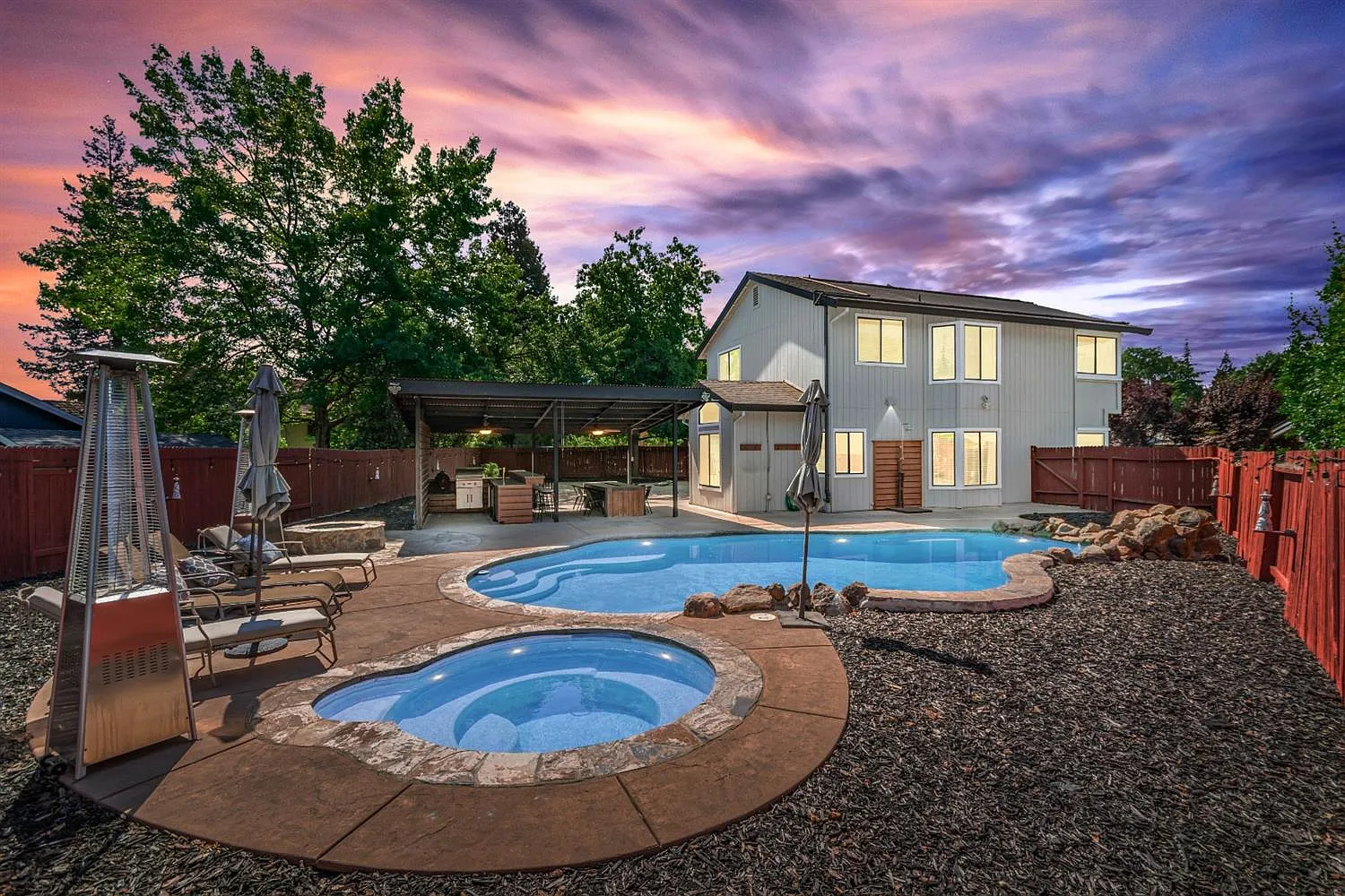 8043 Ladd Ct photo 1