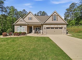 72 Meadowfinch Dr, Dallas, GA 30132