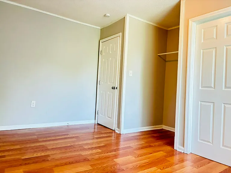 5168 Crawford Rd — Photo 17