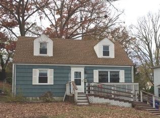 114 Pine St, Toms River, NJ