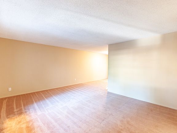 4th image of 5035 Coldwater Canyon Ave APT 106