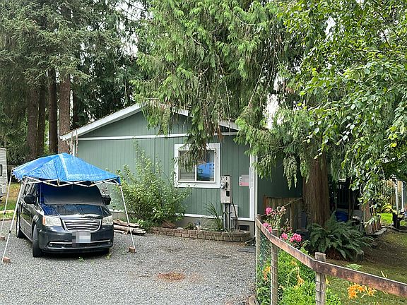 2nd image of 17101 119th Pl NE