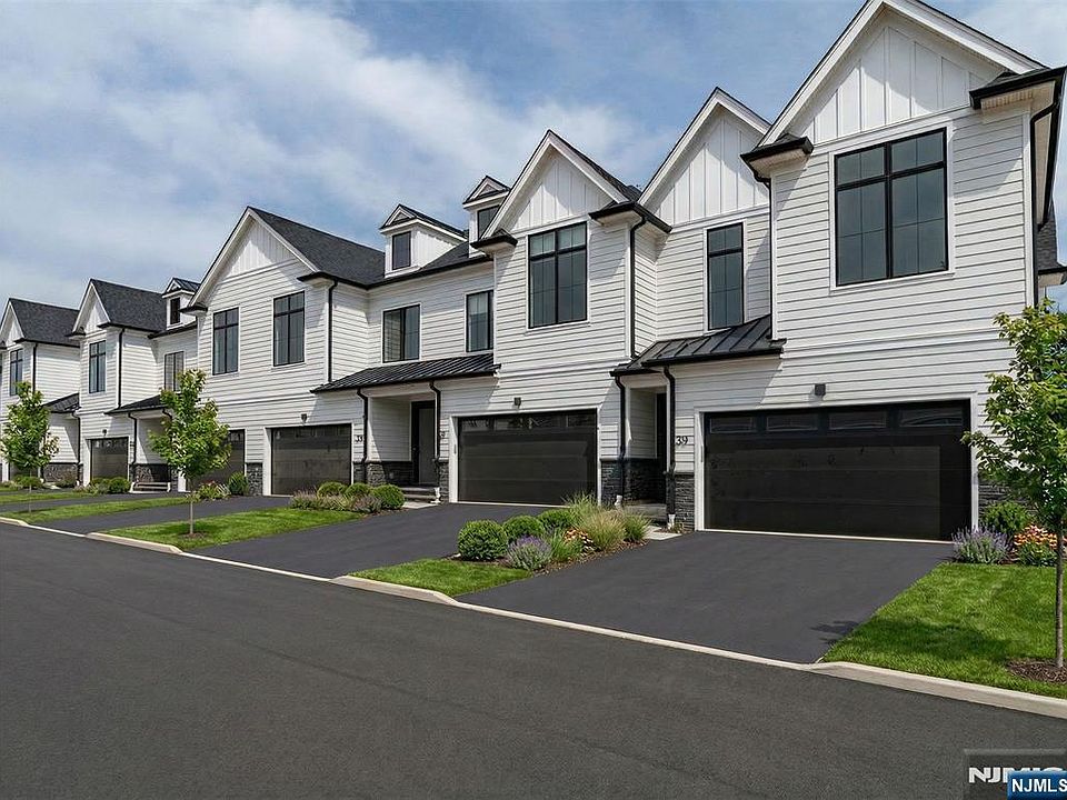 1st image of 18 Feldman Court