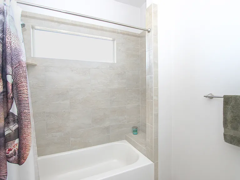 989 NW 231st Way — Photo 19
