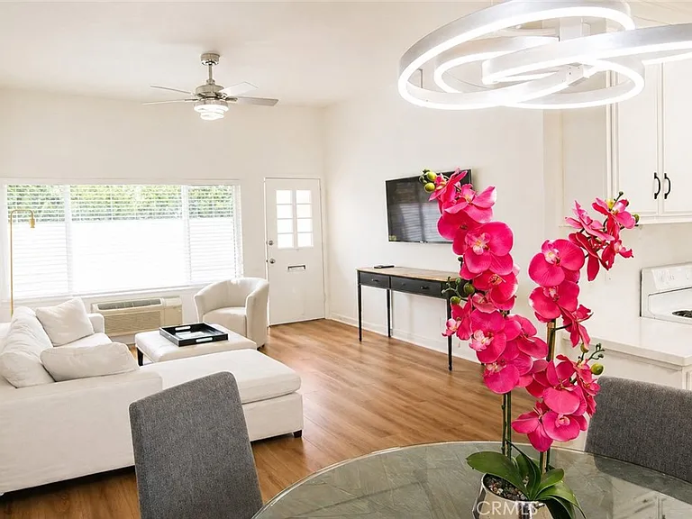 950 Avenida Carmel #G — Photo 5