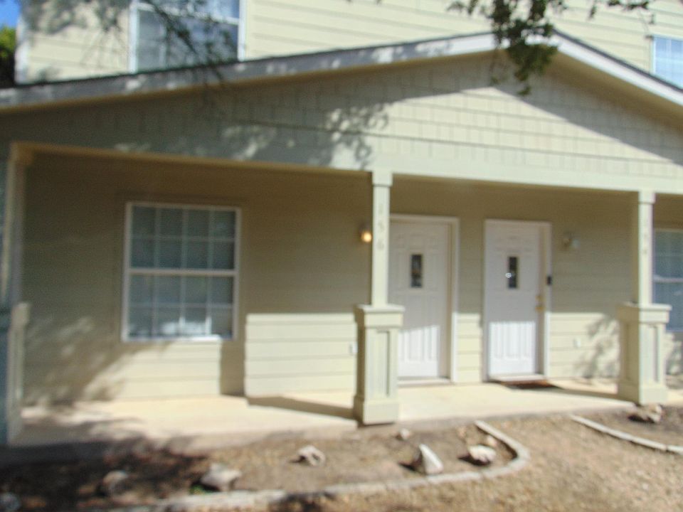 1st image of 156 Shady Bluff Dr #156