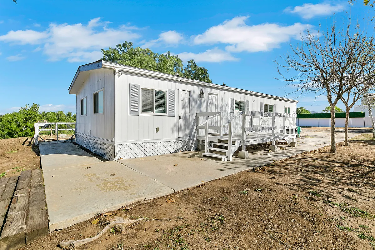 Building Photo - 34450 Loi Ln
