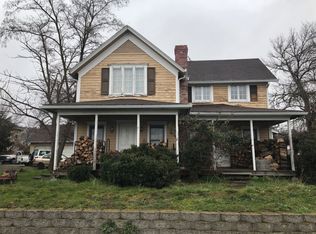 499 N Phoenix Rd, Medford, OR