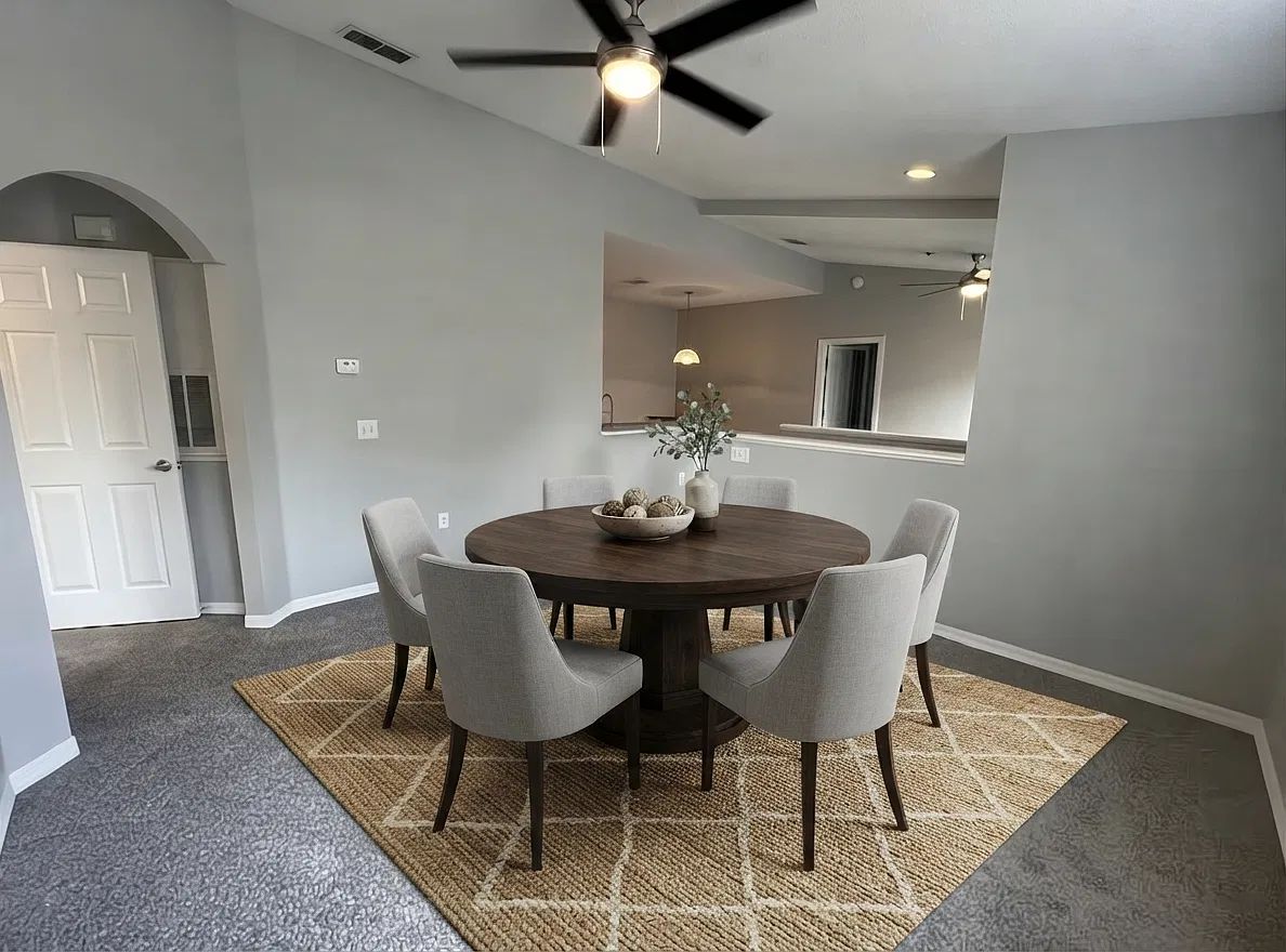 2 bed, 1170 sqft, $1,650 — Photo 3